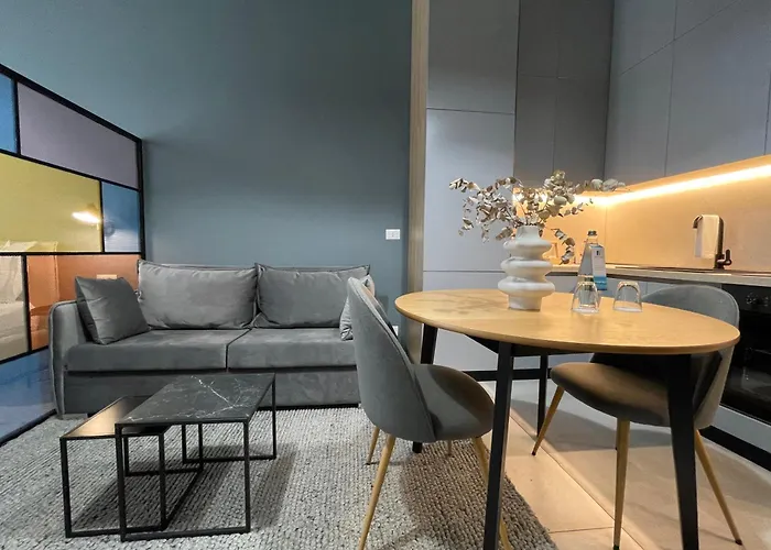 Ambassador Skyline Apartments